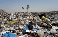بيئة واسط تكشف عن "كارثة بيئية" في مواقع طمر النفايات