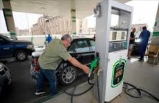 بعد 3 أشهر من رفعه.. مجلس بغداد يسعى لتخفيض البنزين المحسّن لـ600 دينار للتر