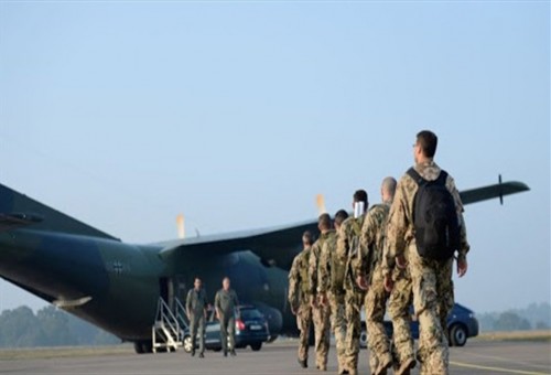 الناتو يؤكد استمرار تعليق عمله في العراق