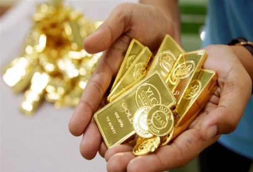 أسعار الذهب قرب أدنى مستوى في أسبوعين ترقبا للتضخم بأميركا