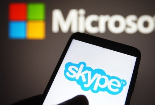 مايكروسوفت تطور Skype لينافس من جديد